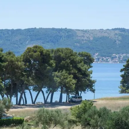 Apartment 2min Walk To The , Large Seaview Terraces 2 Apts, Bbq, Parking *
