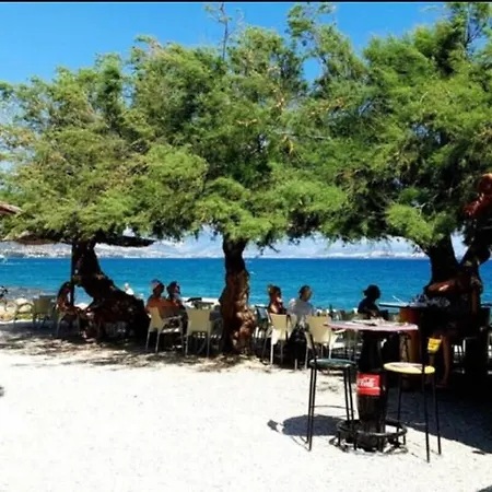 2min Walk To The , Large Seaview Terraces 2 Apts, Bbq, Parking Apartment Kastela