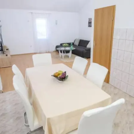 2min Walk To The , Large Seaview Terraces 2 Apts, Bbq, Parking Apartment Kastela